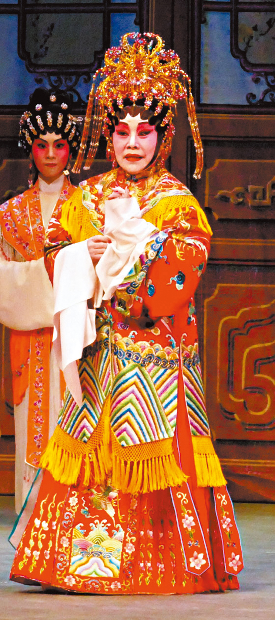 ●南鳳將與阮兆輝演出《癡鳳狂龍之拜堂》。