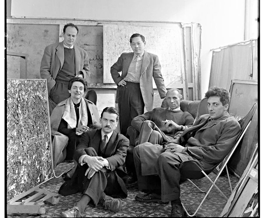 ●趙無極（後排右）1953年與外籍藝術家及藝術經紀人合影。 富藝斯供圖