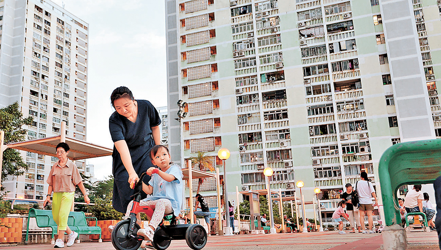 ●公屋3人家庭入息限額建議由25,100元上調至25,870元。 資料圖片