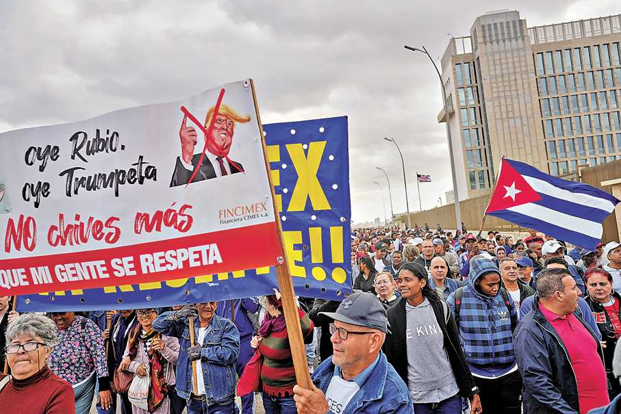●今年1月，古巴民眾抗議美國入侵委內瑞拉。  資料圖片