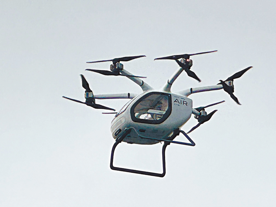●此次成功試飛的GOVY AirCab，未來將率先在粵港澳大灣區文旅、通勤等場景實現常態化運營。香港文匯報記者盧靜怡  攝