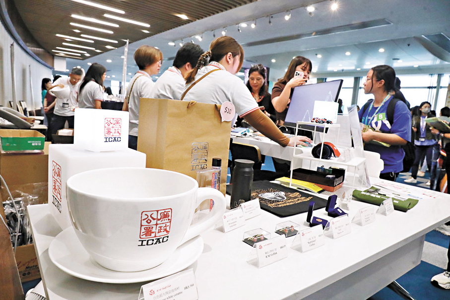 ●胡英明表示，廉署視維護國家安全為己任，全方位建設愛國愛港廉潔團隊。圖為廉署慶祝成立50周年開放日。資料圖片