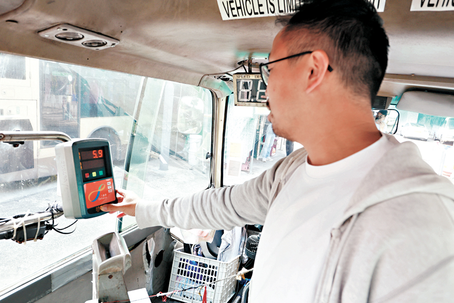 ●綠色專線小巴總商會執委陳志輝。香港文匯報記者北山彥  攝