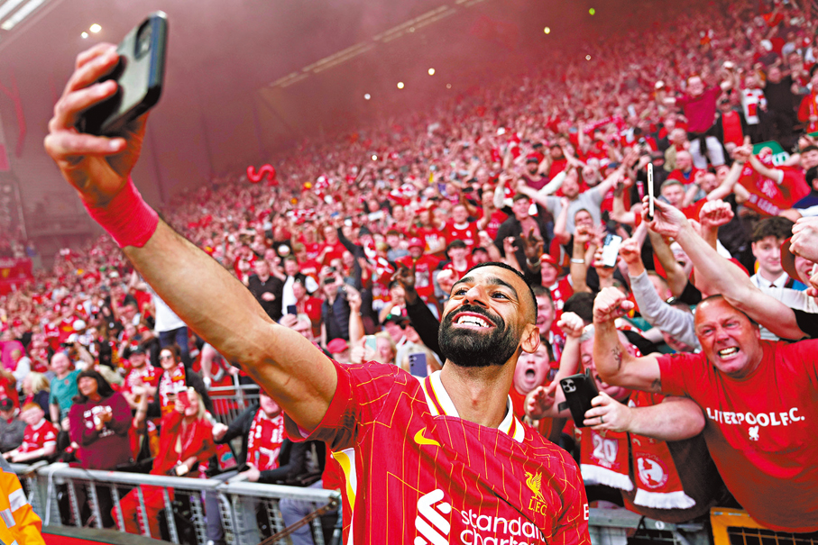 ●沙拿感謝利物浦球迷多年支持。  美聯社