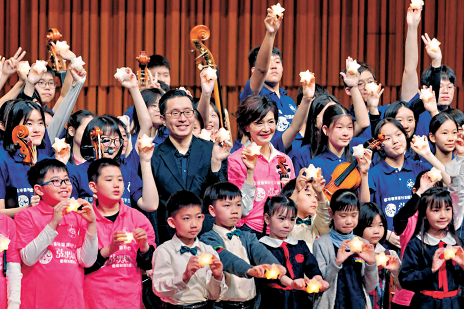 姚珏希望音樂可以陪伴孩子一生，給他們自信與信念。 樂團供圖