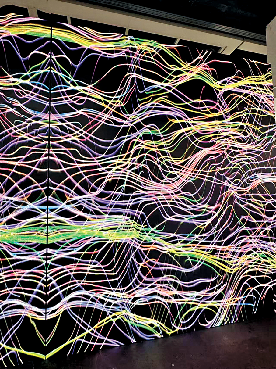 ●方由呈現Krista Kim的《HeartSpace》。 記者丁寧 攝