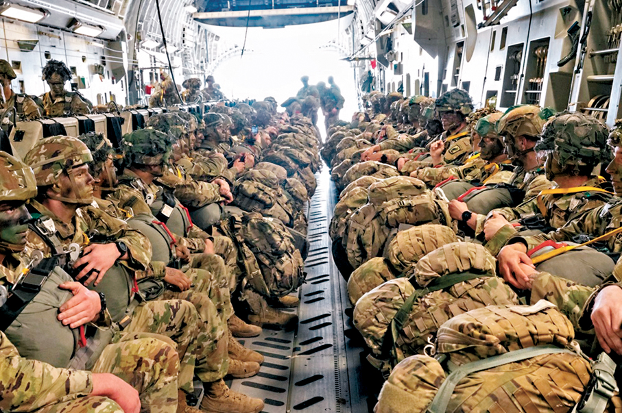 ●數千名美國陸軍士兵和海軍陸戰隊隊員正陸續抵達中東。 資料圖片