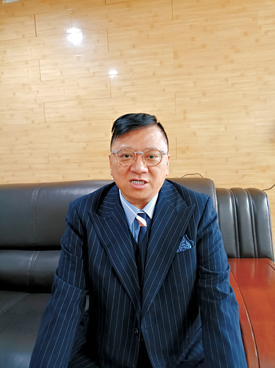 ●吳桂明表示，自己從最初的恐懼變得麻木。香港文匯報記者李昌鴻  攝