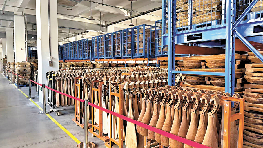 上海民族樂器一廠有限公司河南蘭考生產基地。