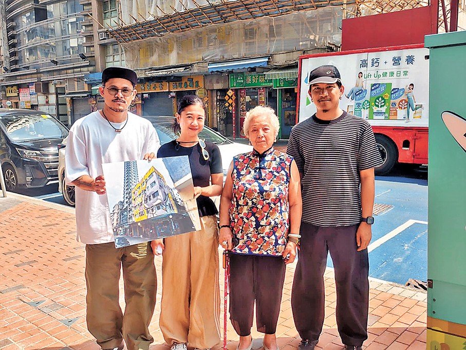 ●左起：Mauy、Waris、黃笑容、Jahdub。 香港文匯報記者鍾靜雯  攝