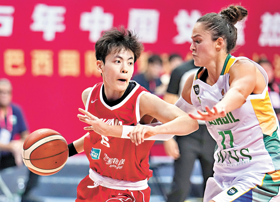 ●楊舒予（左）將出戰2026賽季NBL1南區聯賽。  資料圖片