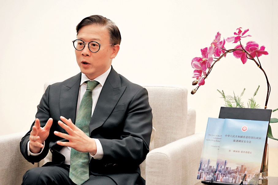 ●張國鈞強調，特區政府會遵從「有法必依，違法必究」這法治社會基本原則，倘若任何人干犯危害國家安全罪行，必定依法將其繩之以法，絕不手軟。  香港文匯報記者黃艾力  攝