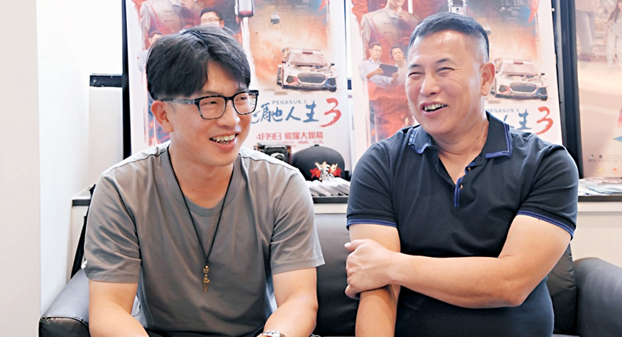 ●羅禮賢（右）對兒子羅義民讚賞有加。香港文匯報記者孫嘉蔚  攝