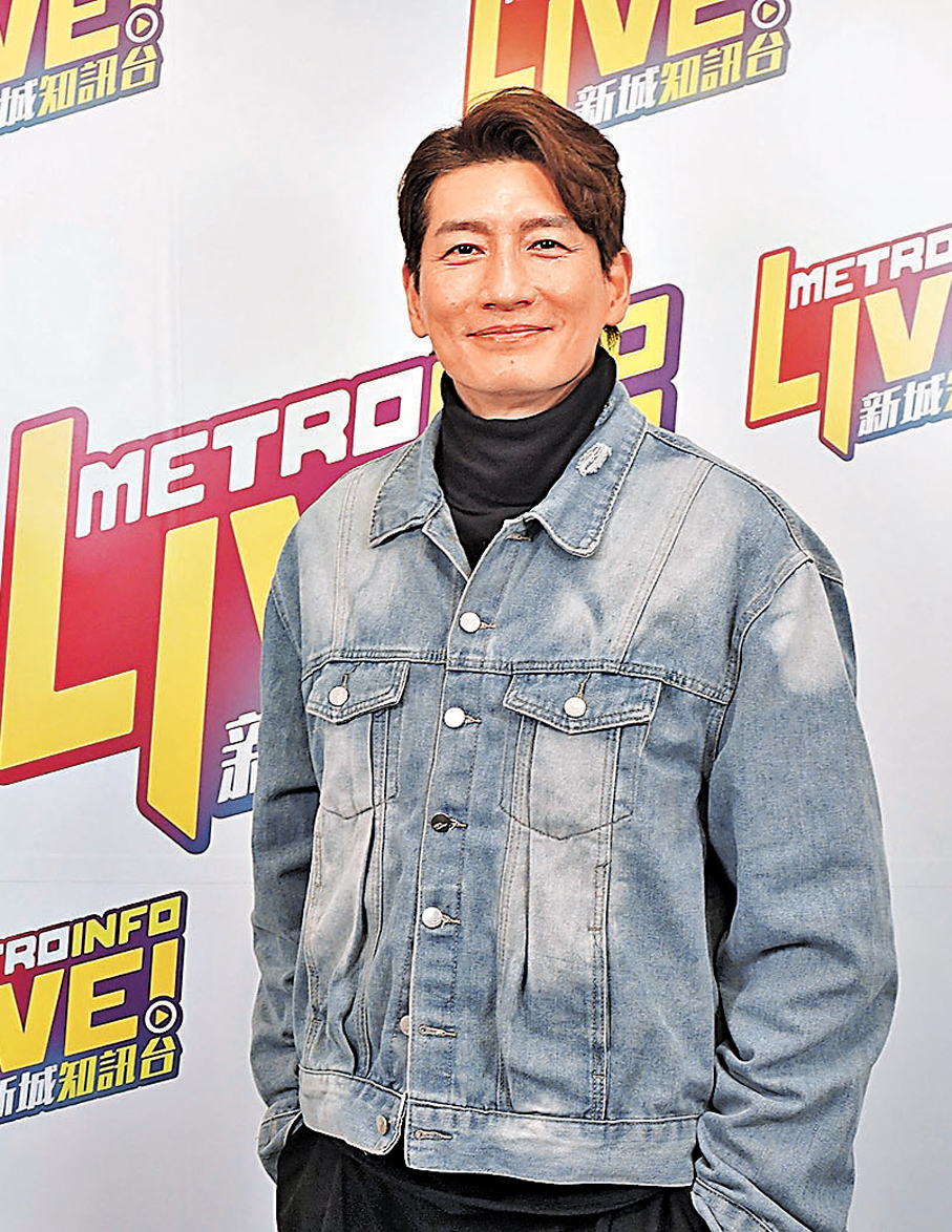 ●袁文傑暢談他與愛貓的相處點滴。