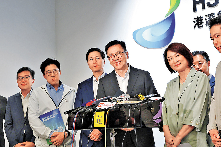 ●孫東於考察活動後分享河套香港園區的最新發展。 香港文匯報記者萬霜靈  攝