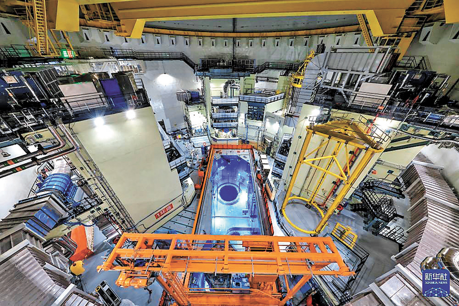 ●中廣核廣東太平嶺核電廠1號機組採用中國自主三代核電技術「華龍一號」。圖為1號機組內景。 新華社