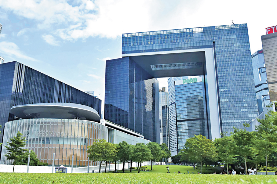 ●香港特區政府昨日強烈譴責和反對美國通過所謂2026年「香港政策法報告」。圖為香港特區政府總部。資料圖片