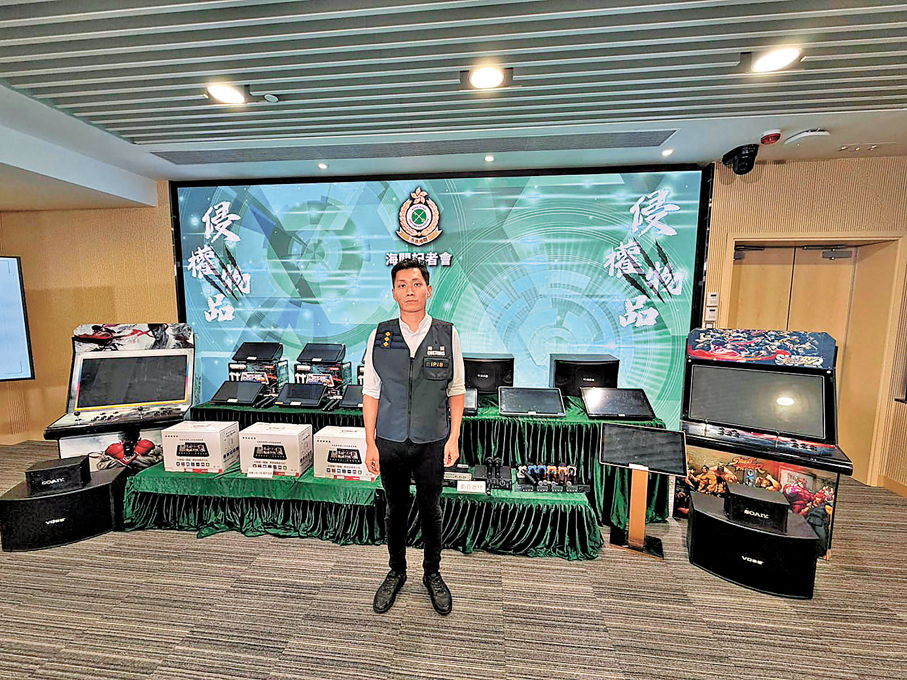 ●指揮官吳家俊。香港文匯報記者黃宇威  攝