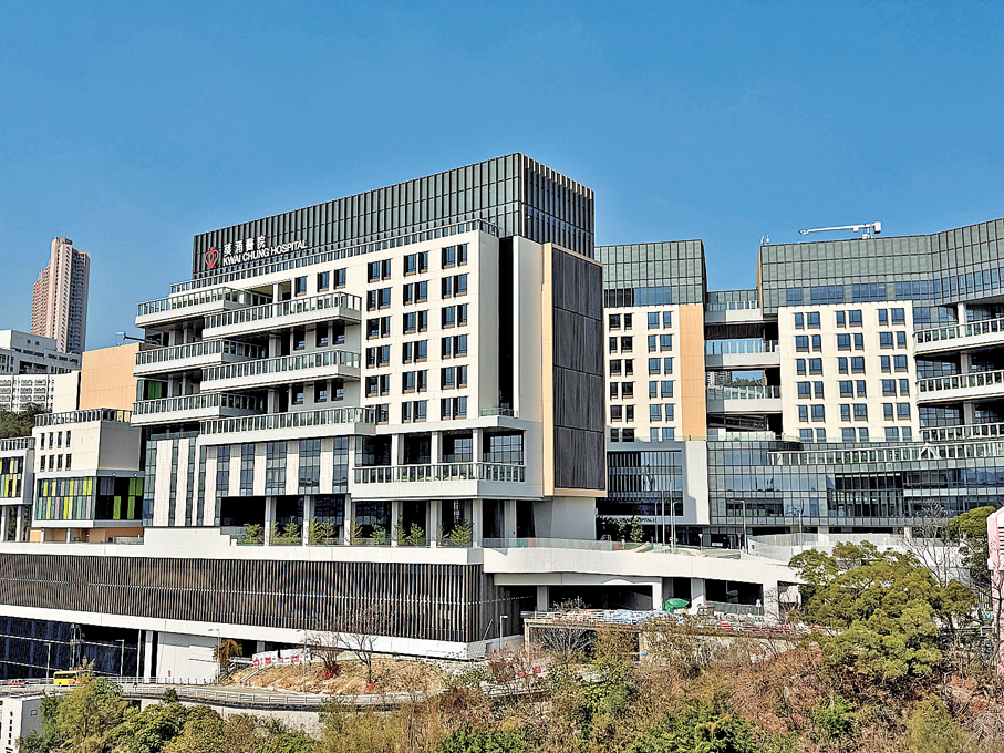 隨着葵涌醫院第二期重建工程進入最後階段，專科門診及住院服務將陸續搬遷至新大樓，以營造一個開放、安全且貼近社區的「治療村」。醫院管理局圖片
