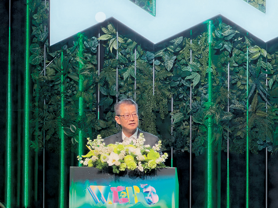 ●特區政府財政司司長陳茂波