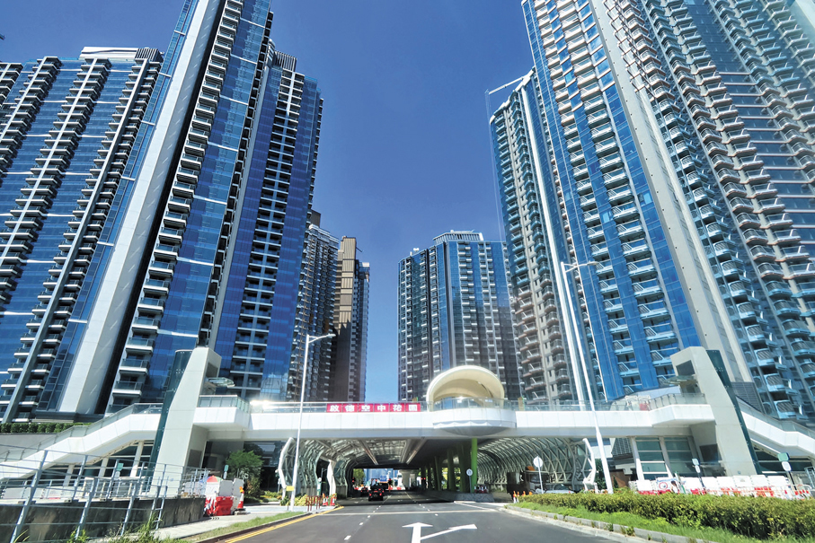 ●香港私人住宅市場呈現「價量齊升」復甦勢頭。圖為啟德新樓。 資料圖片