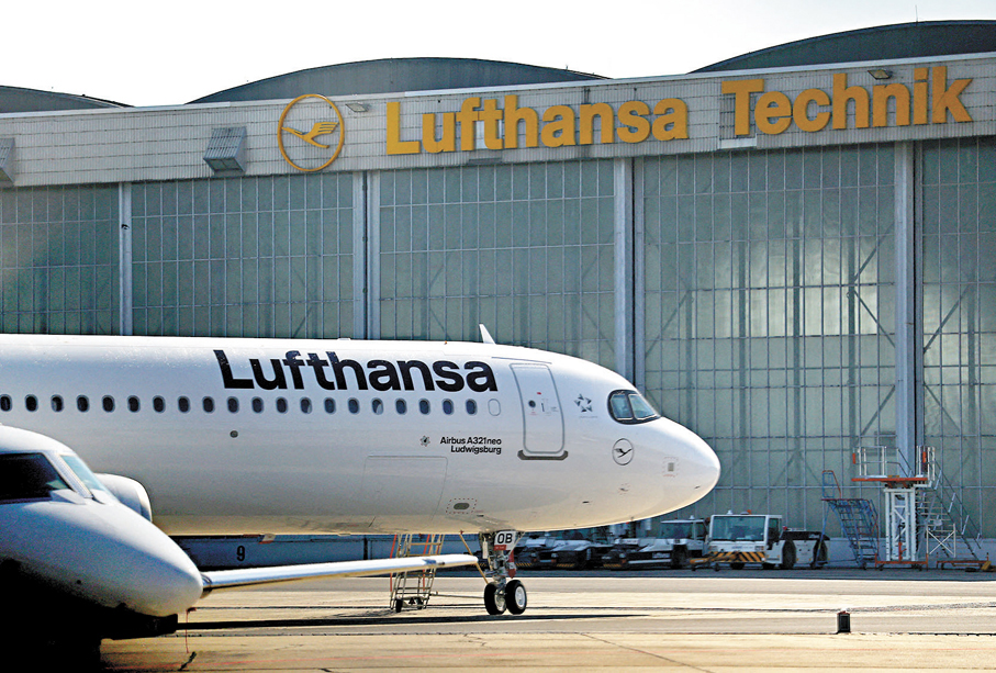 ●漢莎航空今夏將削減2萬班次的歐洲短途航班。 資料圖片