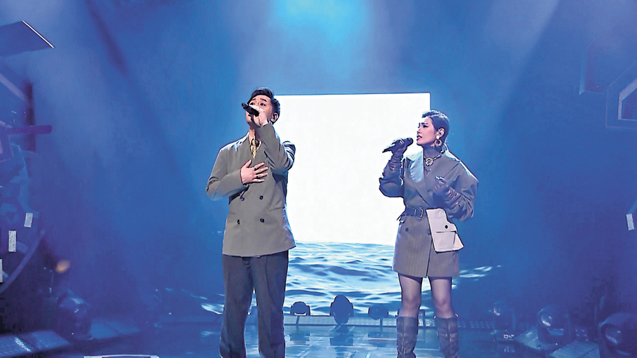 ●可嵐與陳旭培深情演繹歌曲。 TVB供圖
