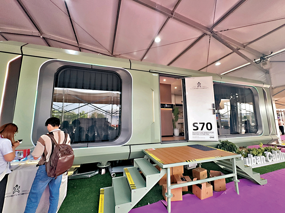 ●可移動的集成房屋成為熱門產品。香港文匯報記者李紫妍  攝