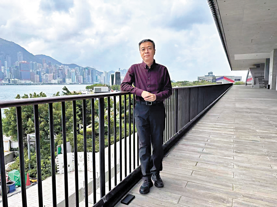 ●著名學者康震日前造訪香港。   記者蔣湖  攝