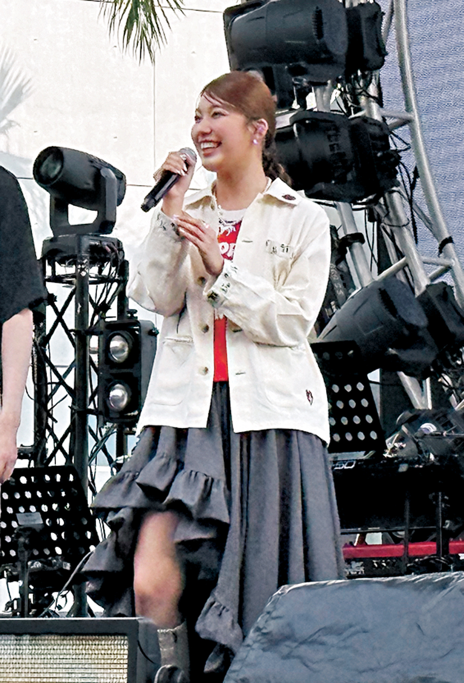 ●黃淑蔓人美歌甜。     大會供圖