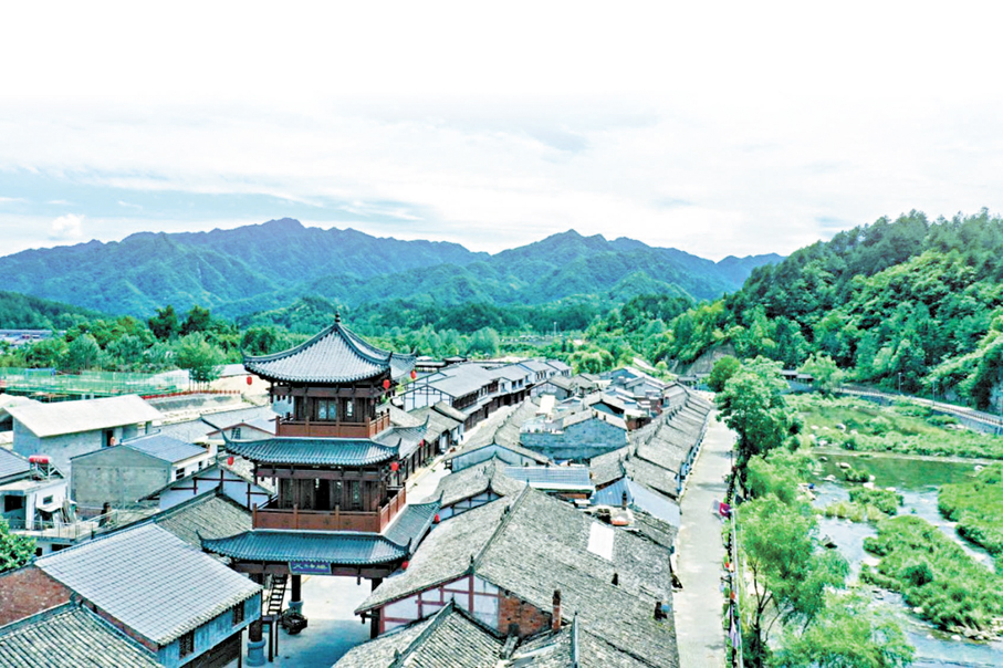 ●陝西洋縣華陽古鎮成為「小眾旅遊」新選擇。