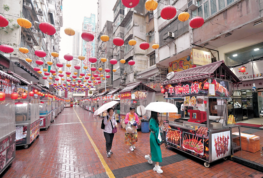 ●廟街昨日下午僅寥寥數人。 香港文匯報記者曾興偉 攝