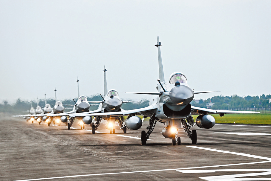 ●殲-10C戰鬥機