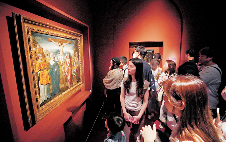 ●5月1日，香港文化博物館的蒙娜麗莎展覽，吸引不少愛好藝術的遊客和市民。 香港文匯報記者曾興偉  攝