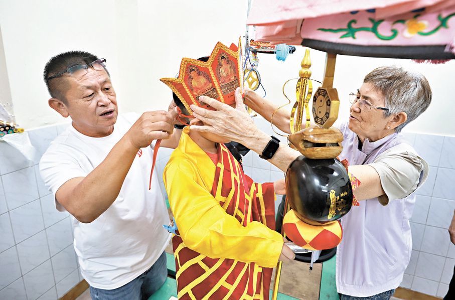 ●「唐三藏」快要出發「取西經」了。香港文匯報記者郭木又  攝