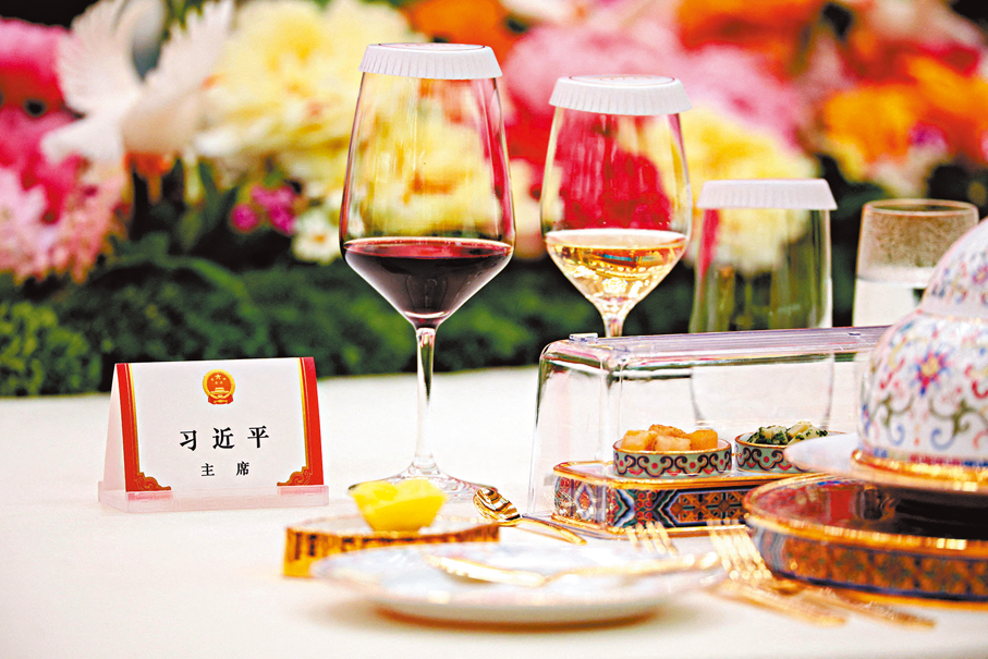 ●歡迎宴會上，國家主席習近平的菜式。 路透社