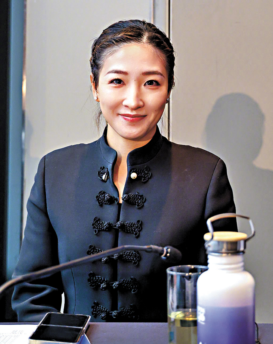 ●劉詩雯透過社交平台表示，對能夠連任主席深感榮幸。 劉詩雯微博圖片