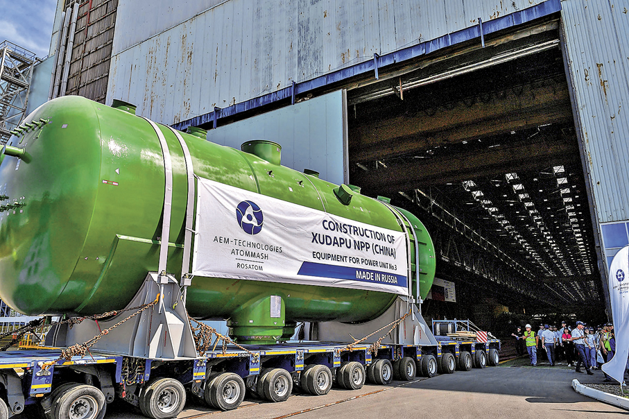 ●中俄核能合作項目徐大堡核電站3號機組關鍵設備2023年7月11日從俄羅斯起運中國。資料圖片
