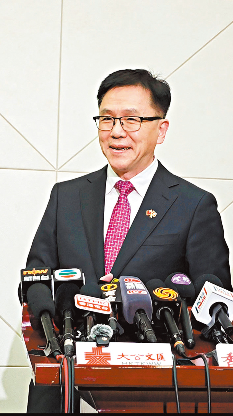 ●孫東接受香港文匯報訪問時表示，相信隨着國家航天事業不斷進步，香港青年和科學家將迎來更多的機會。香港文匯報記者劉凝哲  攝