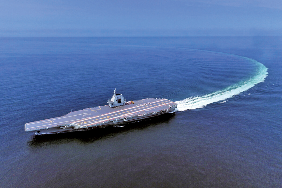 ●第一艘國產電磁彈射型航母福建艦。 （新華社）