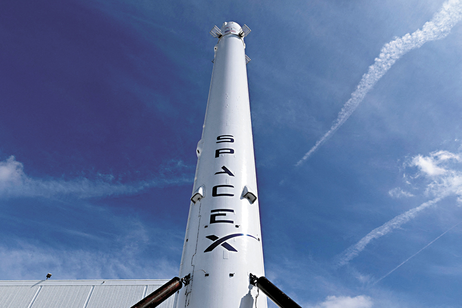 ●業界指，科技股在標指中的權重已逾44%，SpaceX等超級IPO一旦落地，科技股的權重將輕鬆升穿約48%。 路透社