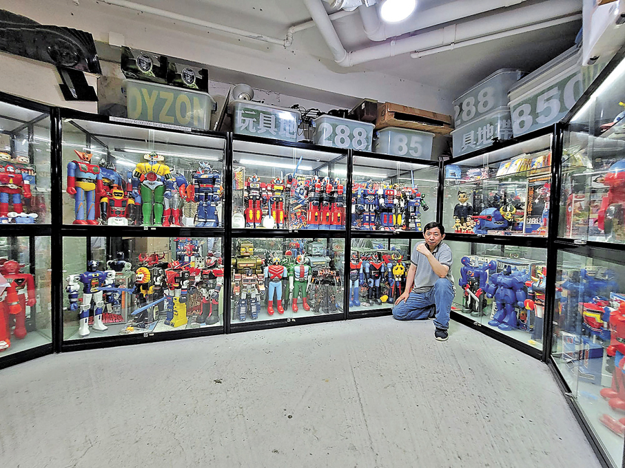 懷舊玩具店TOY ZONE老闆Raymond