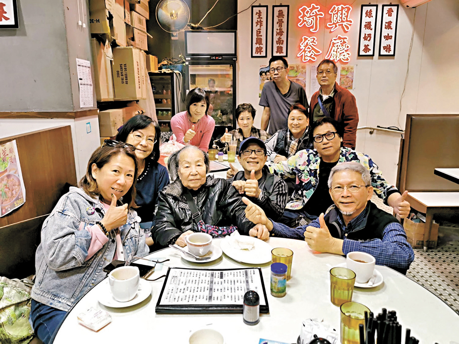 2023年12月曾婆婆生日。