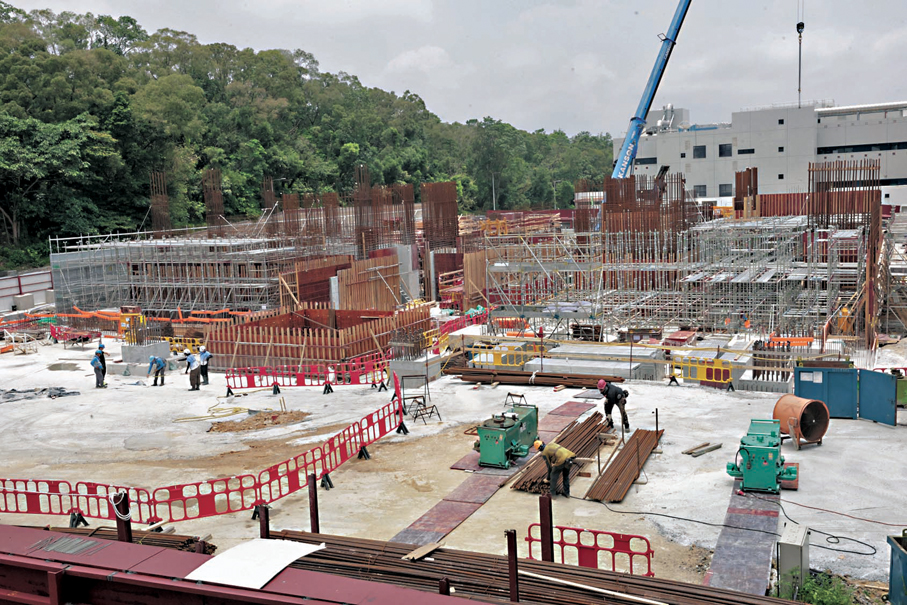 ●科大醫學院興建中。 香港文匯報記者北山彥  攝