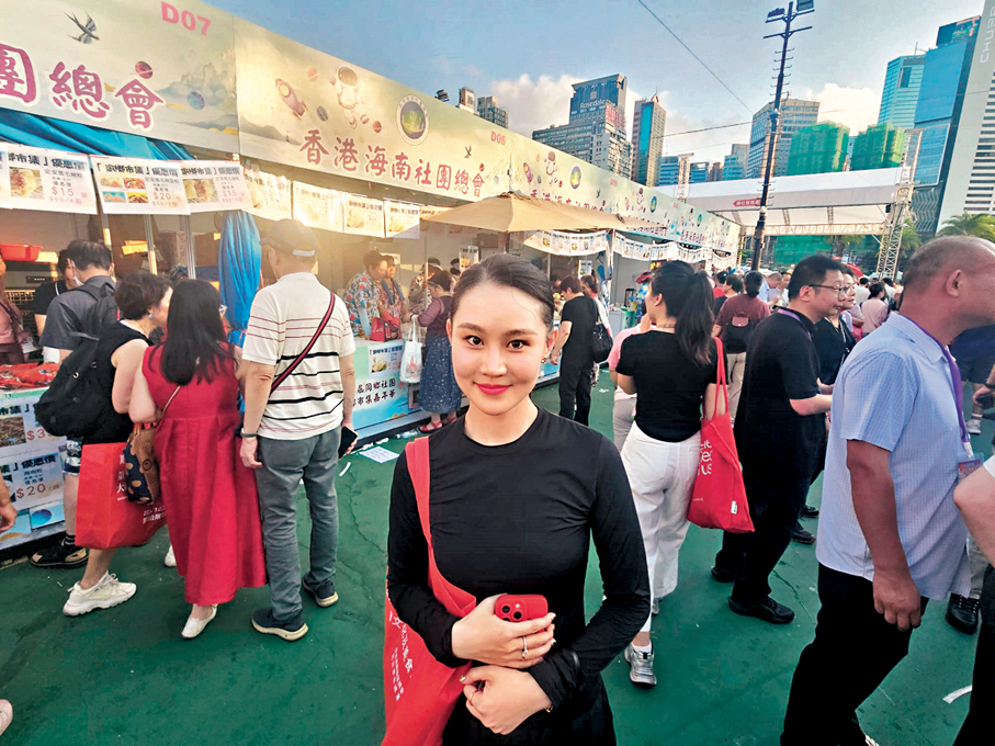 ●翟小姐。香港文匯報記者朱欣欣  攝