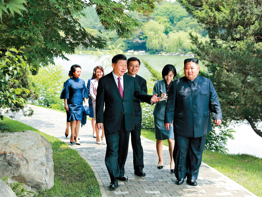 ●中共中央總書記、中華人民共和國主席習近平將於6月8日至9日對朝鮮民主主義人民共和國進行國事訪問。圖為2019年6月21日，習近平在平壤錦繡山迎賓館會見朝鮮勞動黨委員長、國務委員會委員長金正恩。 資料圖片