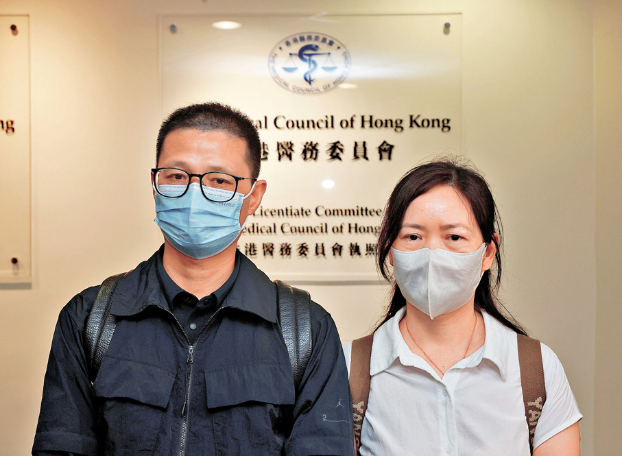 ●男嬰父母黎志堅夫婦。香港文匯報記者郭木又  攝