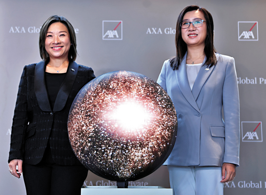 ●AXA安盛中國大陸、香港及澳門兼AXA Global Private行政總裁尹玄慧（左）和AXA Global Private 副行政總裁李佩瑜。 香港文匯報記者萬霜靈  攝