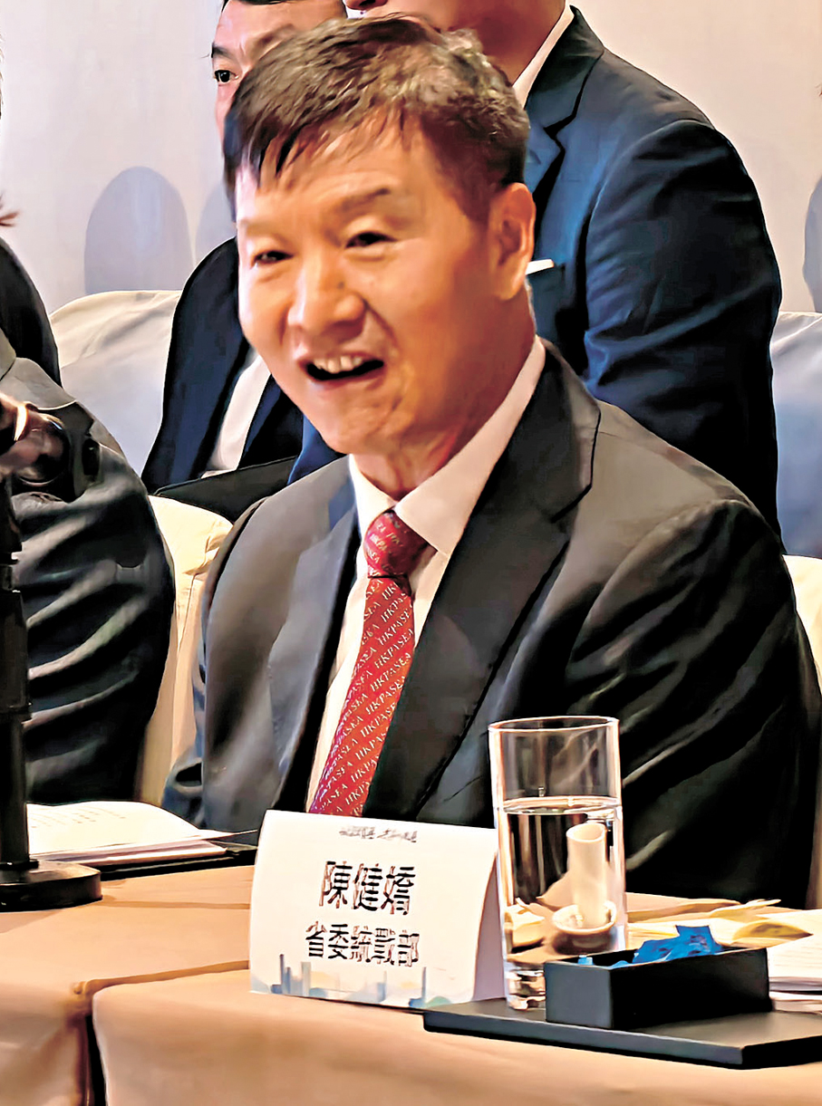 ●劉小明 