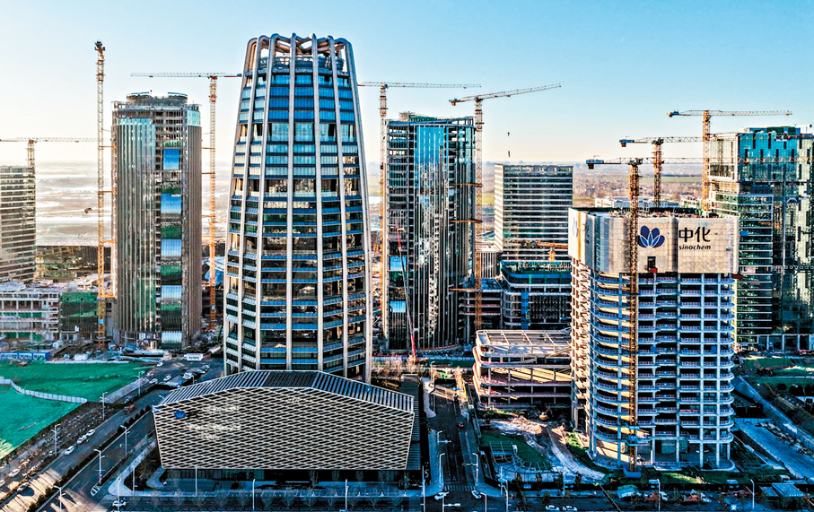 ●中國中化大廈按綠色建築三星級最高標準建設。